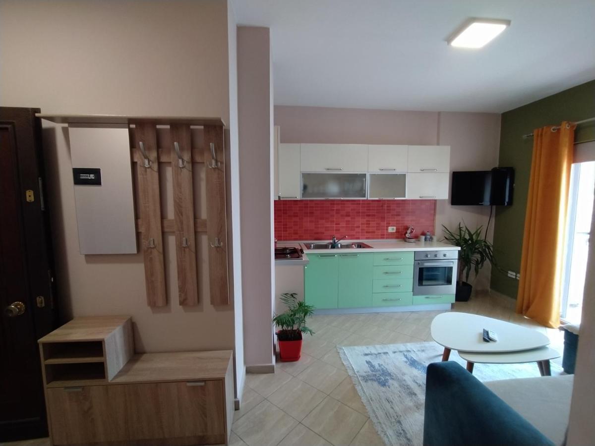 Lungomare Beach Apartments Vlorë 외부 사진